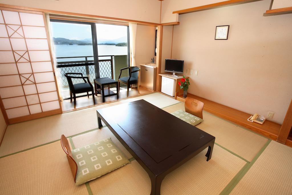 Komatsuya Nagisakan Kami Amakusa Quarto foto